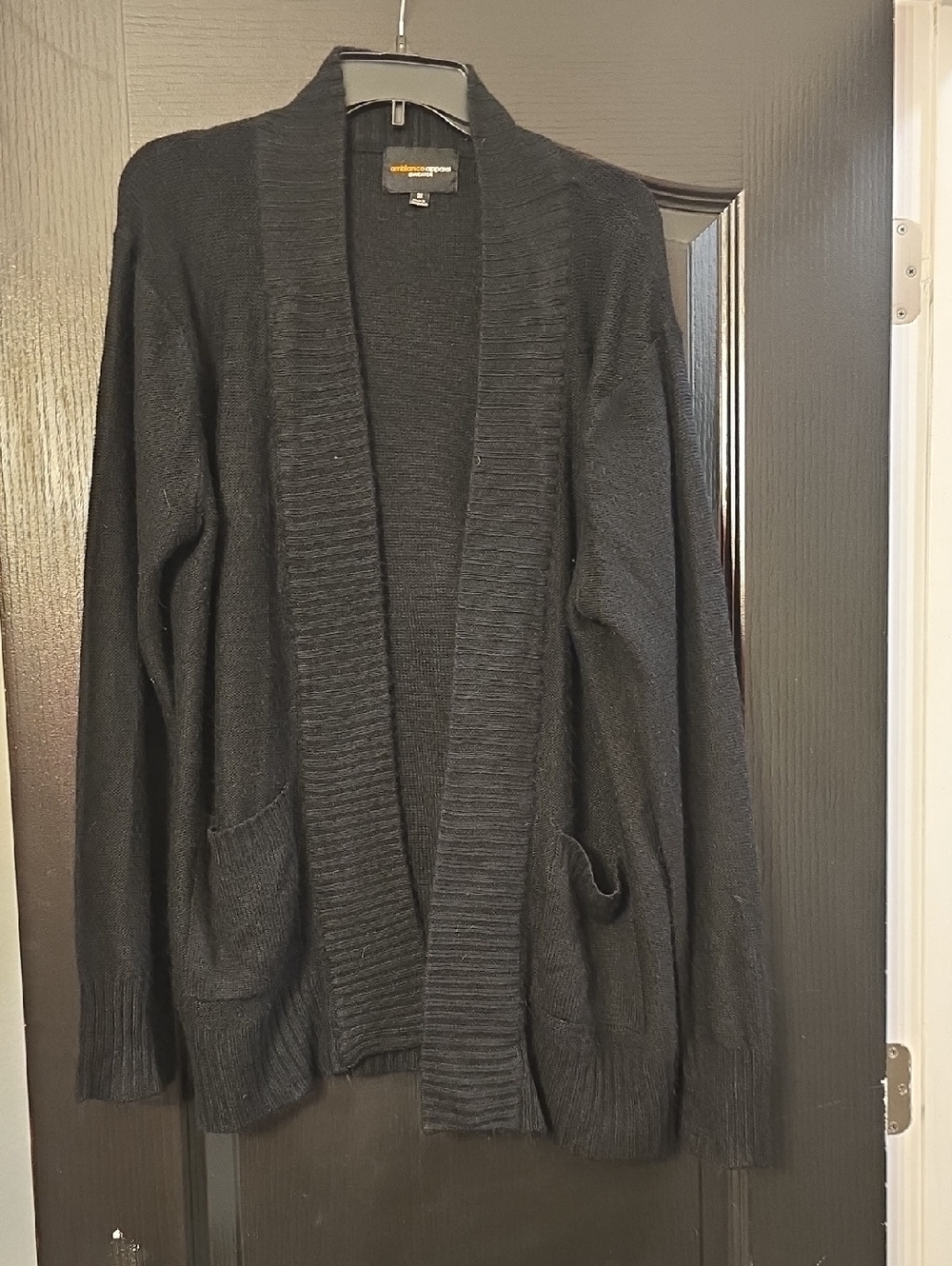 Women’s Open-Front Black Cardigan with Patch Pockets - Lightweight Knit